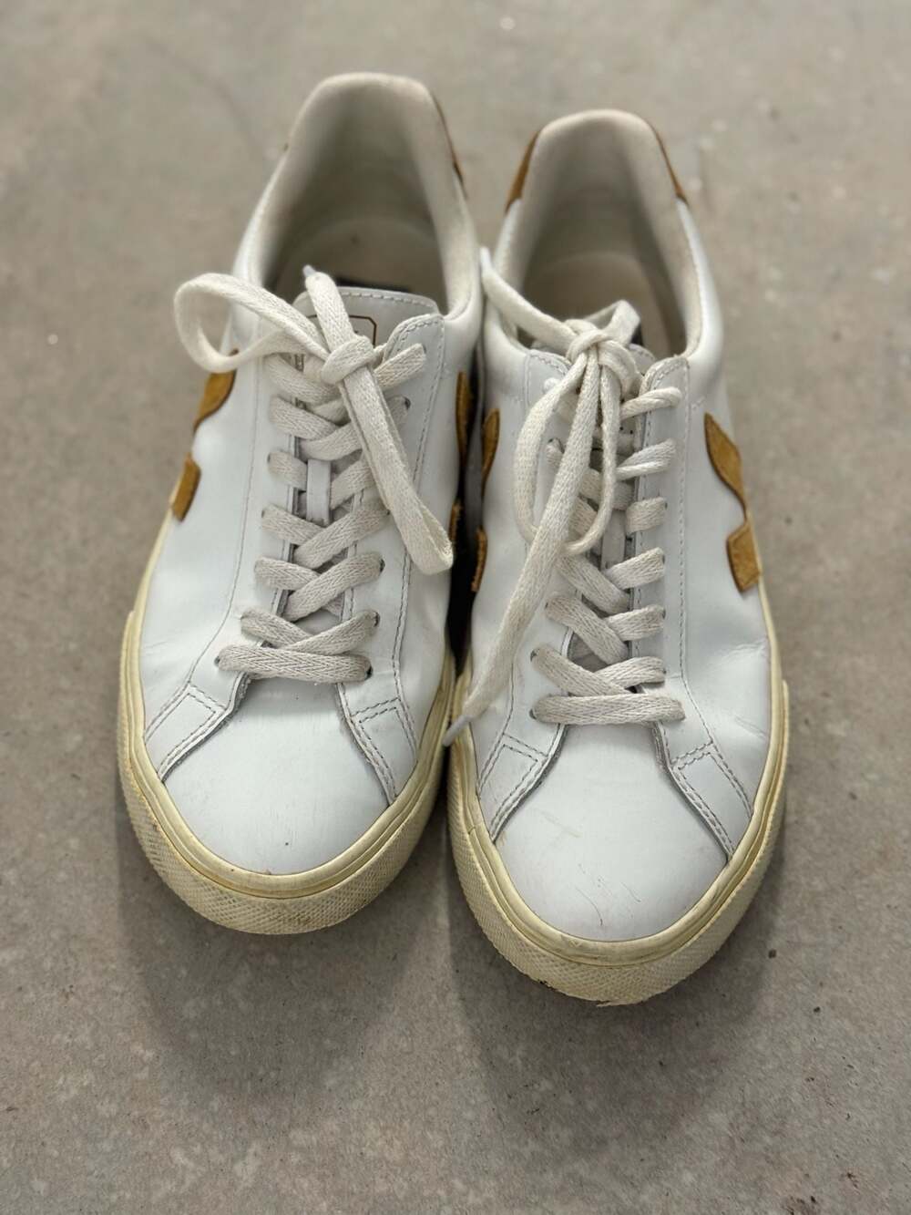 Veja Esplar Leather Sneakers in White Safran Suede Woman's Size 37 - Picture 1 of 6